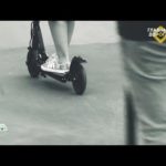 Ходи и оглядывайся: электросамокаты превратились в угрозу для пешеходов
