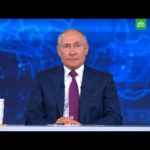 Ведущая прямой линии Путина сообщила об атаках хакеров