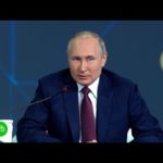 Путин призвал освободить малый бизнес от налоговой отчетности